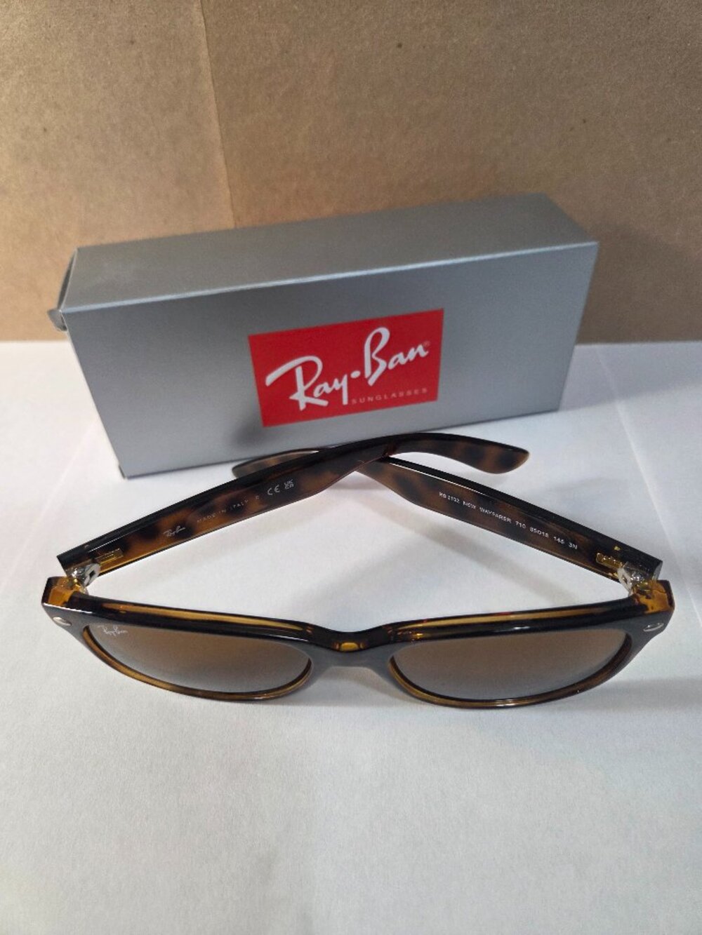 Ray-Ban RB2132 New Wayfarer 55mm Havana UNISEX Sunglasses - NWT